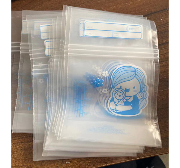 母乳（rǔ）袋